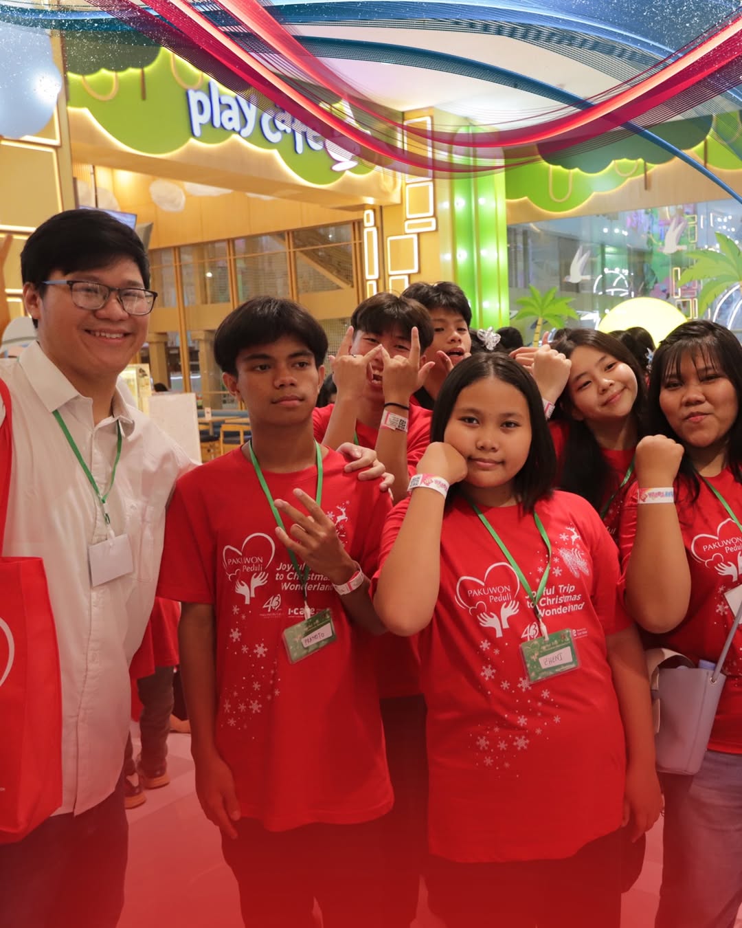 \App\Helpers\getUpload($galleryId)->alt